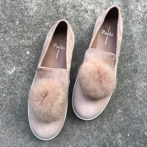 Platform Suede w/ Pom Pom Slip-on